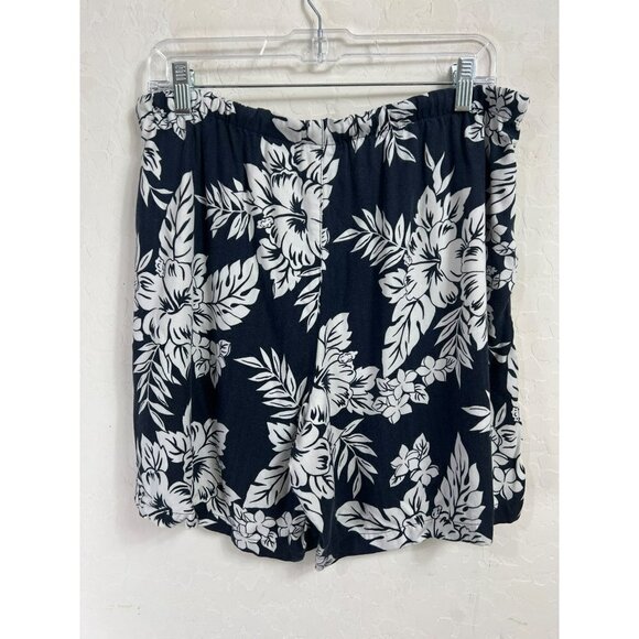 Ms. Lee Hawaiian Print Loose Fit Button Front Elastic Waist Zipper Shorts 7" Ins - Picture 5 of 8